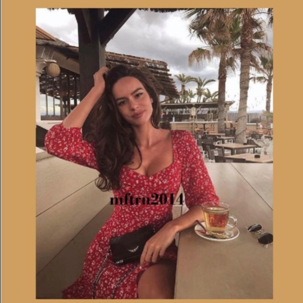 Mini dress red floral Zara